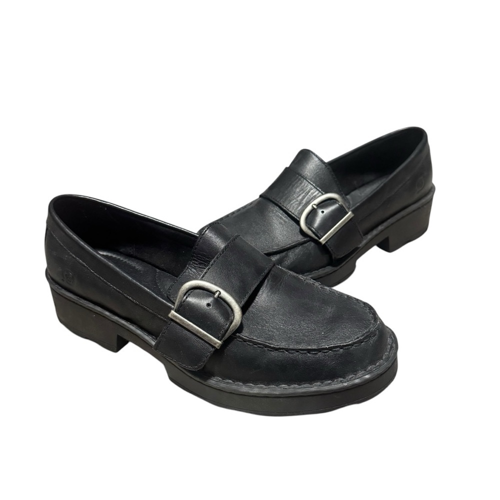 Born Contessa Platfrom Loafer Buckle Women's Black Leather Casual Shoe Size 8